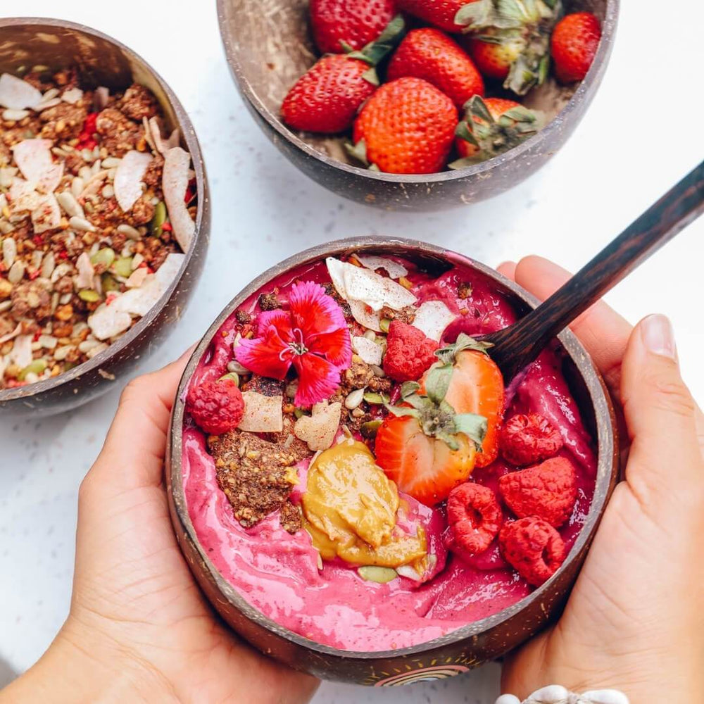 Raspberry Açai Bowl Coconut Bowls