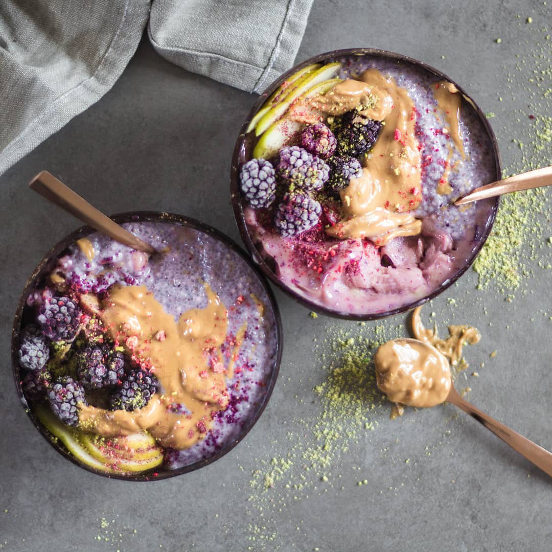 Blackberry Chia Pudding with Peanut Butter