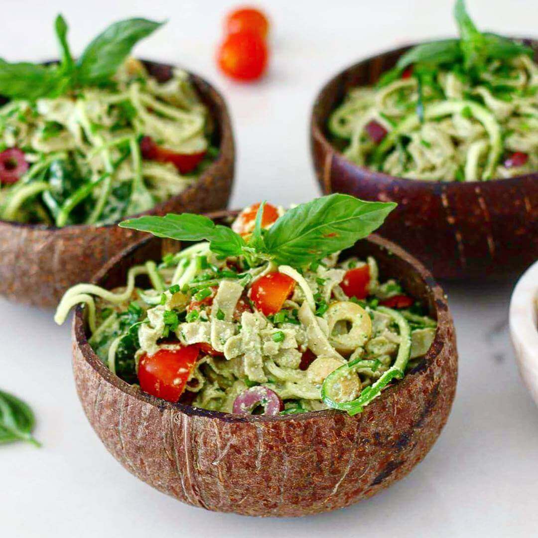 Mung Bean Fettuccine and Spiralized Raw Zucchini in a Raw Creamy Spinach Alfredo Sauce