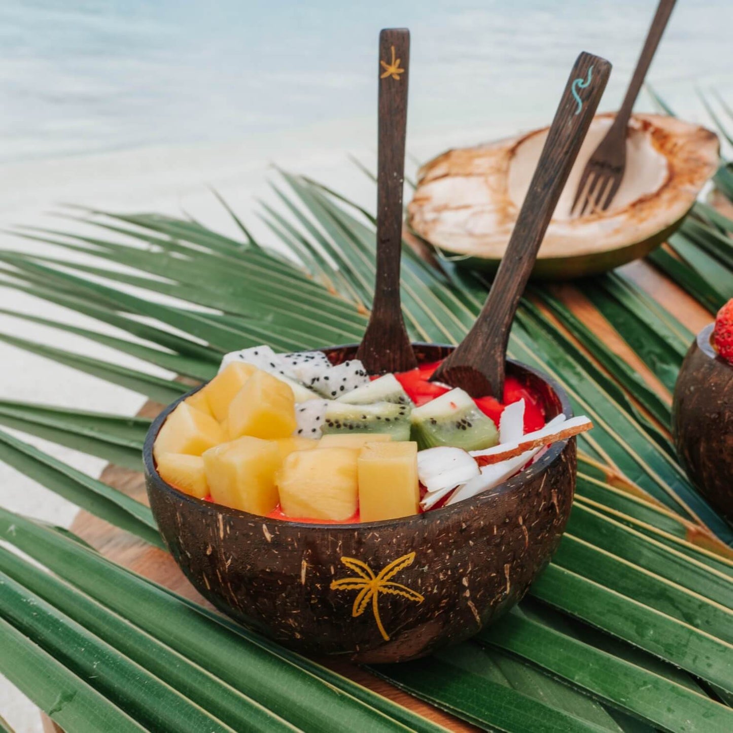 Palm Coconut Bowls